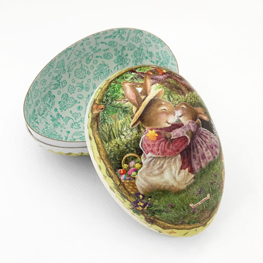 4-1/2" Light Yellow Holly Pond Hill Bunny Garden Easter Egg Container ~ Germany